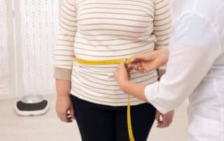 Should I Visit a Weight Loss Clinic in Los Angeles CA?